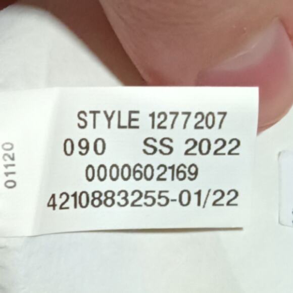 NWT Under Armour Crew Neck T-shirt 1277207 - Picture 4 of 5